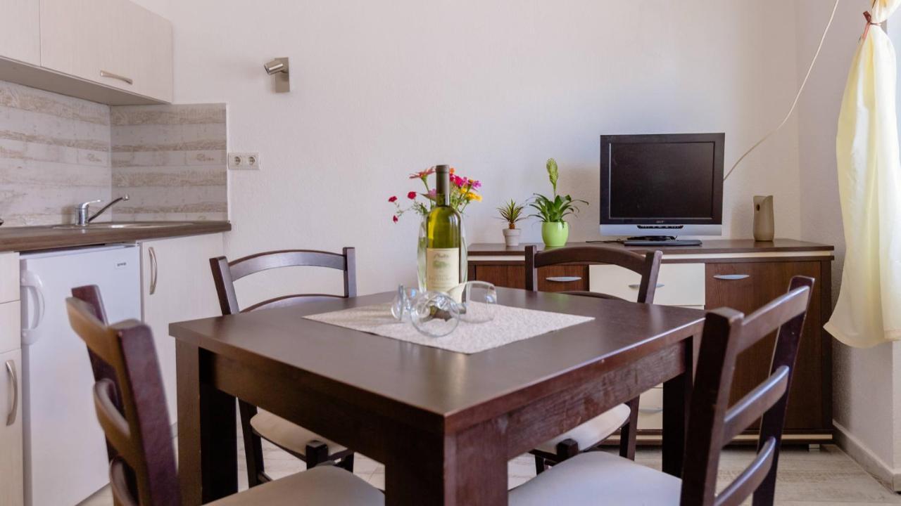 Belane Apartments Tivat Zewnętrze zdjęcie