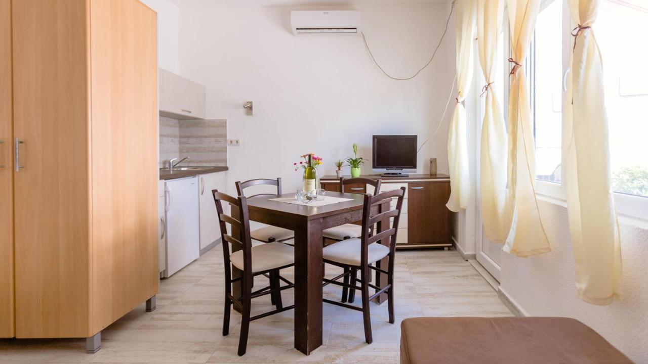 Belane Apartments Tivat Zewnętrze zdjęcie