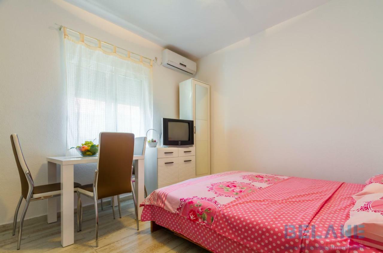 Belane Apartments Tivat Zewnętrze zdjęcie